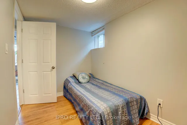 Additional image 25 of 208 Meadows Blvd