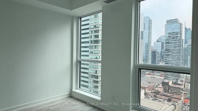 Additional image 8 of 327 King St Unit 2701