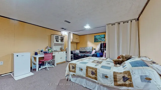 Additional image 29 of 93 Hansen Rd Unit 92