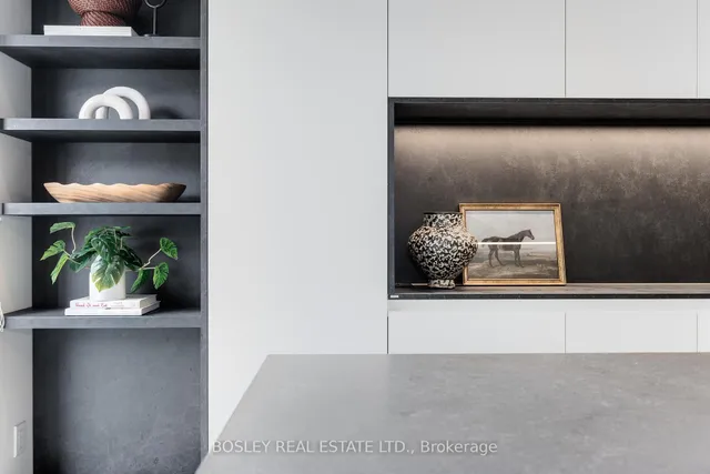 Additional image 9 of 95 Summerhill Ave Unit 10