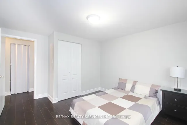 Additional image 33 of 185 Earnscliffe Circ