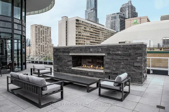 Additional image 16 of 403 Church St Unit 502