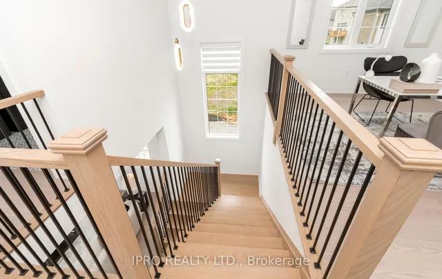 Additional image 19 of 1364 Aymond Cres