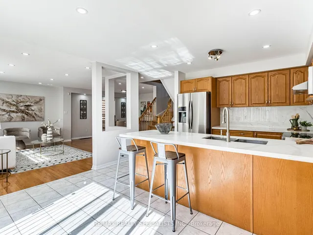 Additional image 17 of 10 Chestermere Cres