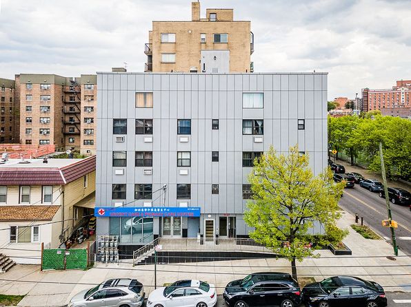 31-47 137th St #4B, Flushing, NY 11354