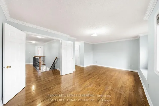 Additional image 17 of 49 Hollowgrove Blvd