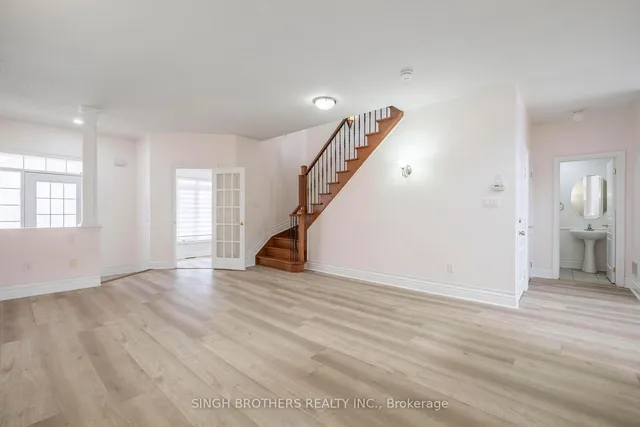 Additional image 40 of 78 Mainard Cres