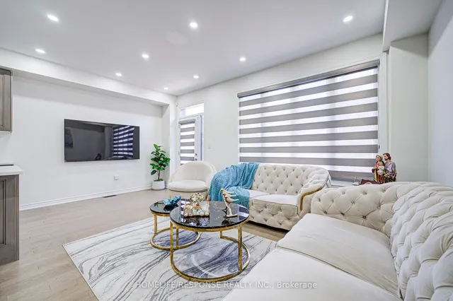 Additional image 19 of 595 CELANDINE Terr