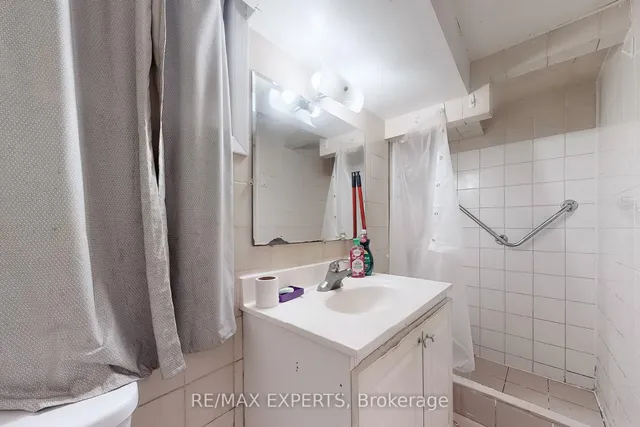 Additional image 27 of 134 Brunswick Ave