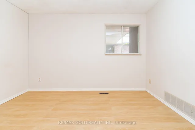 Additional image 10 of 68 Montjoy Cres