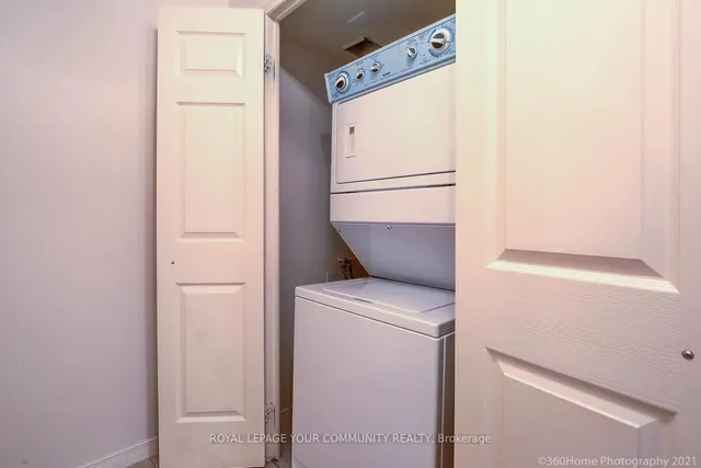 Additional image 12 of 889 Bay St Unit 512