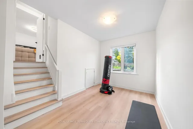 Additional image 20 of 203 Churchill Ave