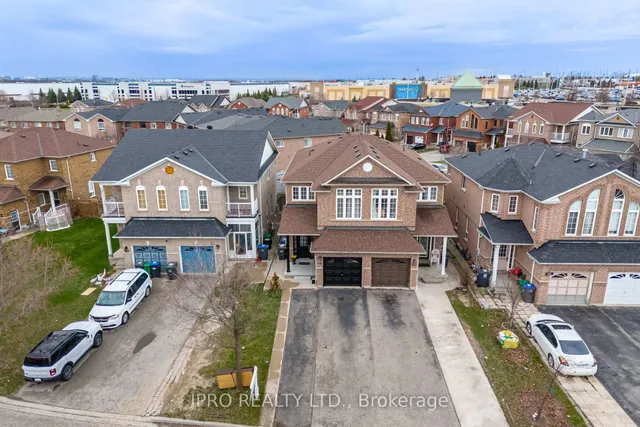 Additional image 4 of 803 Khan Cres