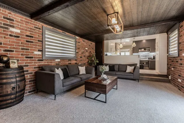 Additional image 12 of 1100 Dovercourt Ave