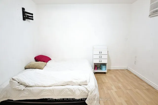 Additional image 40 of 28 Bingham Rd