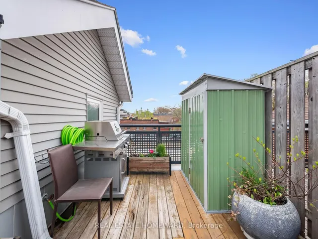 Additional image 23 of 1941 Queen St Unit 301