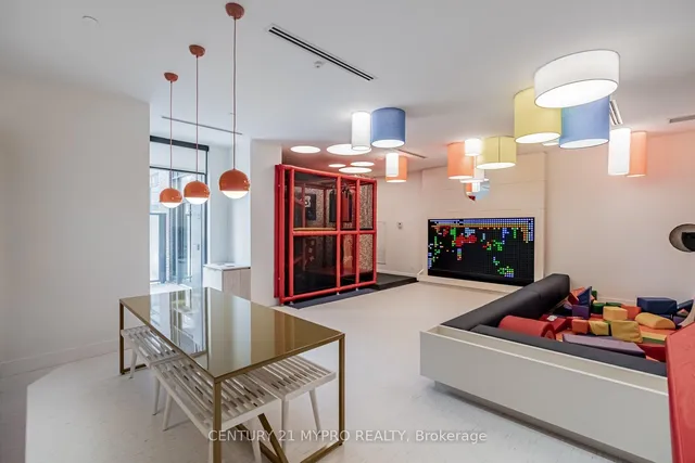 Additional image 32 of 130 River St Unit 807