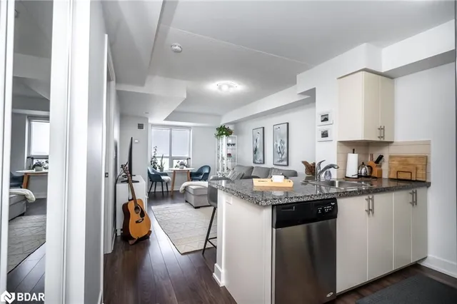 Additional image 15 of 2 Eva Rd Unit 2421