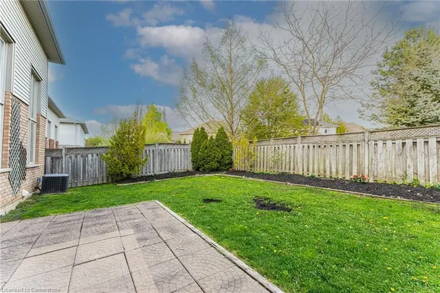 Additional image 45 of 67 Bridgeport Cres