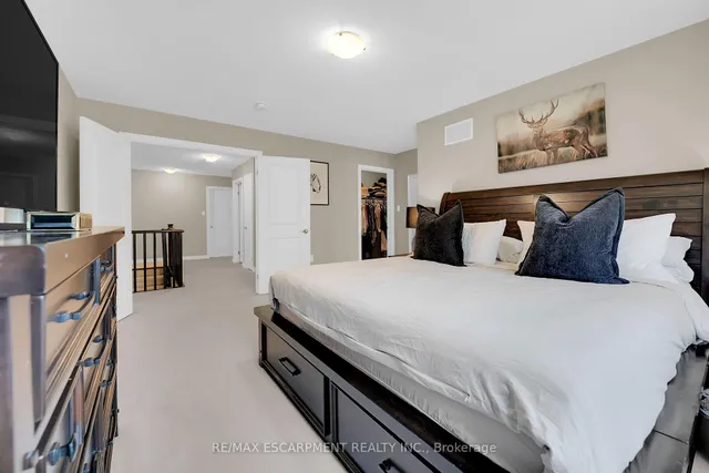 Additional image 26 of 137 Kinsman Dr