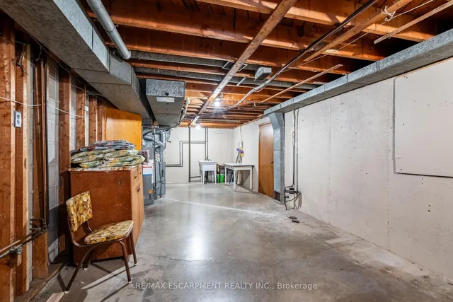 Additional image 37 of 106 Owen Pl