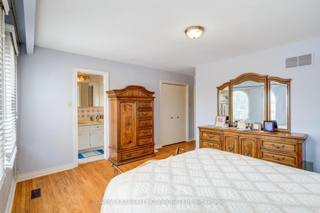 Additional image 32 of 74 WHITFIELD Ave