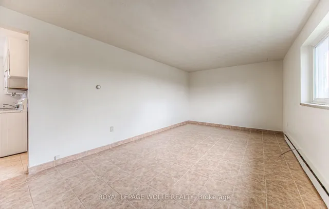 Additional image 13 of 24 Cait Ave