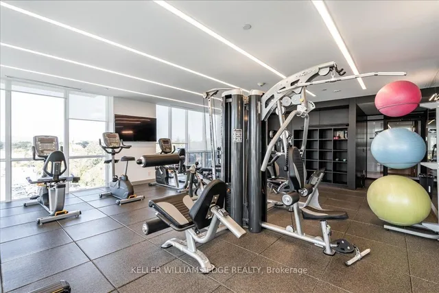 Additional image 40 of 2025 Maria St Unit 1401