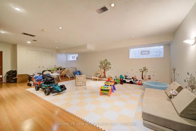 Additional image 33 of 91 Elmsthorpe Ave