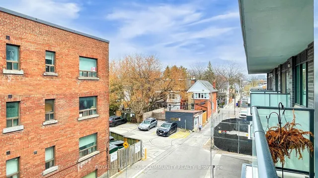 Additional image 6 of 1888 Queen St Unit 307