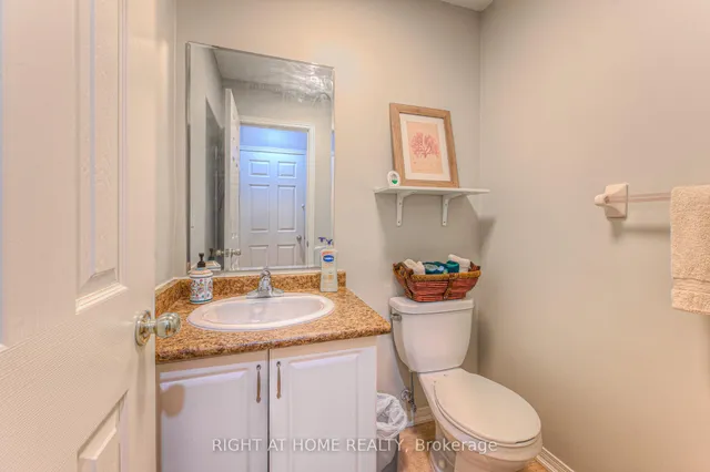 Additional image 10 of 131 Lavery Hts