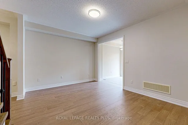 Additional image 7 of 37 Teal Crest Circ