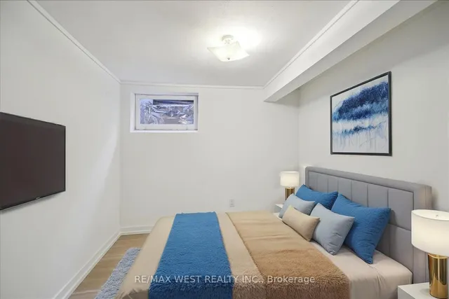 Additional image 11 of 78 Silverstone Dr