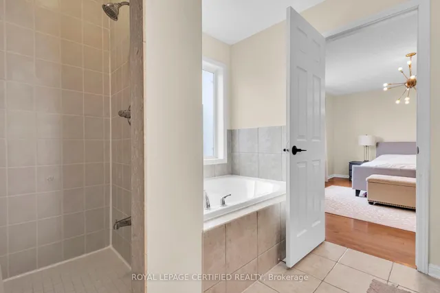 Additional image 22 of 34 Tawnie Cres