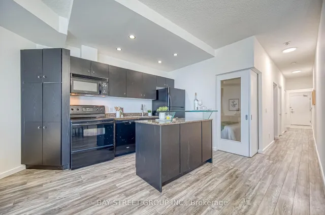 Additional image 10 of 8 York St Unit 2811