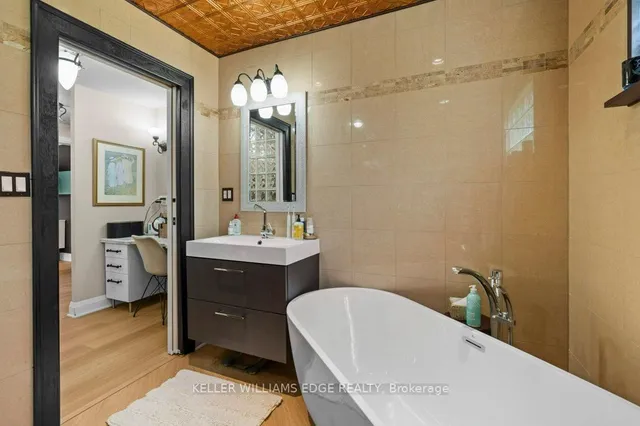 Additional image 28 of 61 Lake Ave