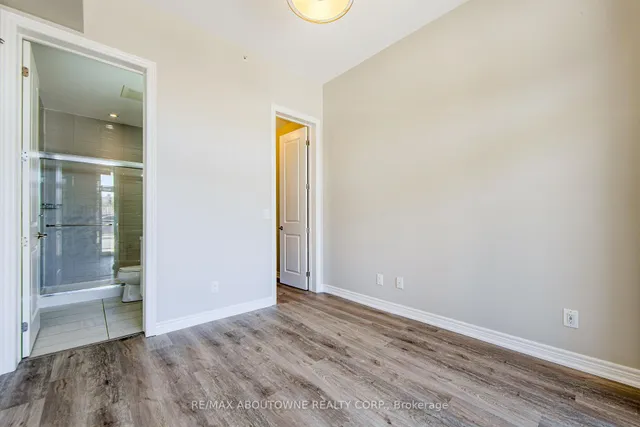 Additional image 19 of 457 Plains Rd Unit 109