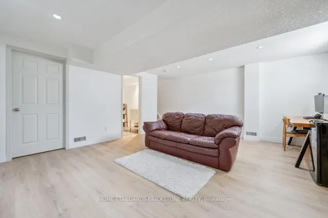 Additional image 28 of 67 Cotton Grass St