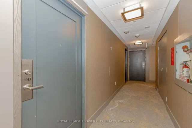 Additional image 10 of 35 Watergarden Dr Unit 1613