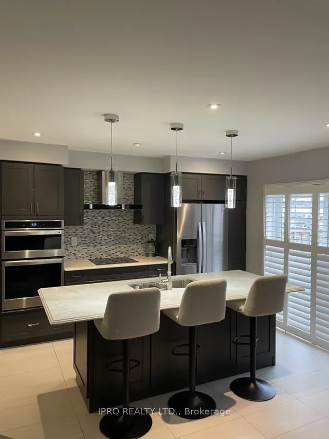 Additional image 5 of 1142 Duignan Cres