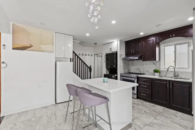 Additional image 6 of 21 Grand River Crt