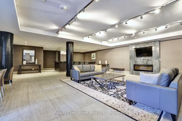 Additional image 36 of 35 Bastion St Unit 619