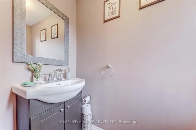 Additional image 9 of 36 Sprucewood Rd