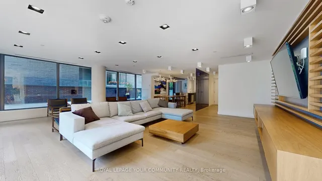 Additional image 32 of 111 Bathurst St Unit 314