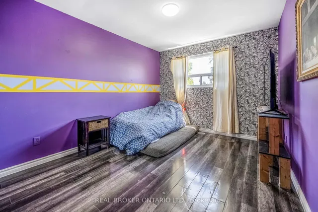 Additional image 8 of 72 Bruce Beer Dr