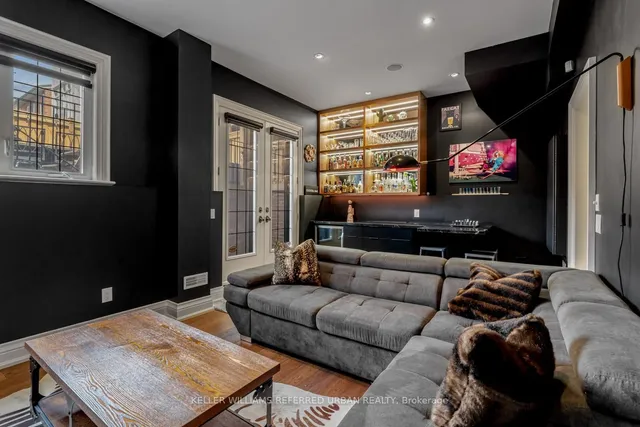 Additional image 35 of 100 Woburn Ave