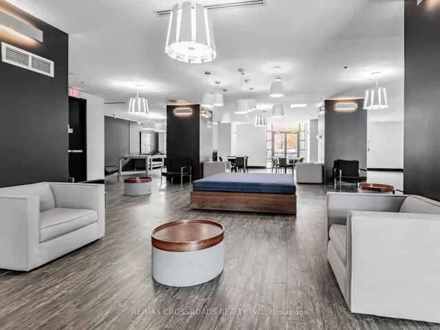 Additional image 21 of 88 Colgate Ave Unit 112