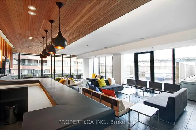 Additional image 29 of 8 Dovercourt Rd Unit 210