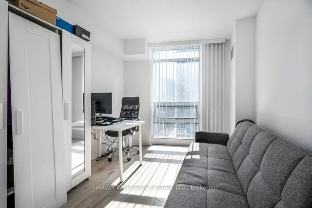 Additional image 8 of 18 Yonge St Unit 2012