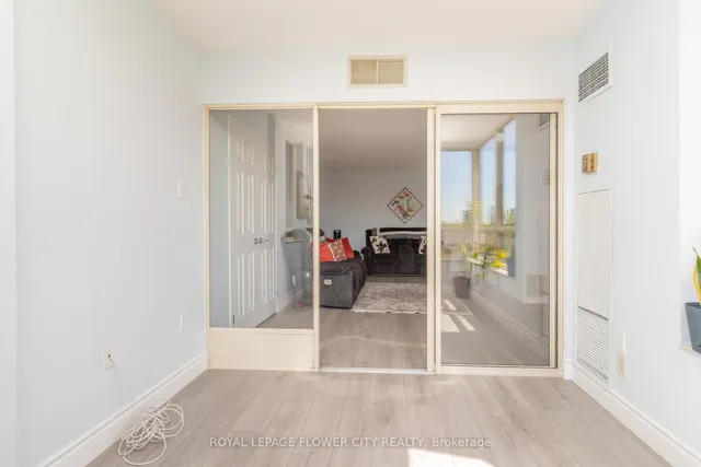 Additional image 17 of 20 Cherrytree Dr Unit 304